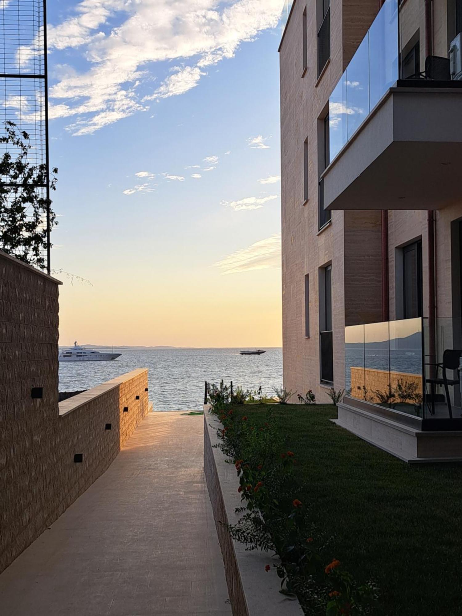 Mamani Apartments Saranda Exterior foto
